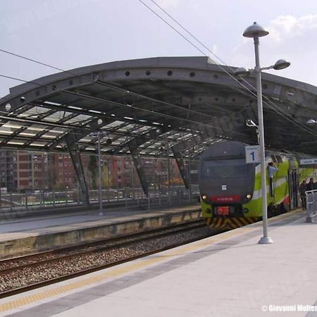 Milano Holiday & Work House - Duomo Εξωτερικό φωτογραφία