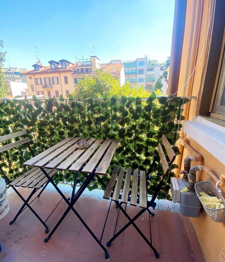 Milano Holiday & Work House - Duomo Εξωτερικό φωτογραφία